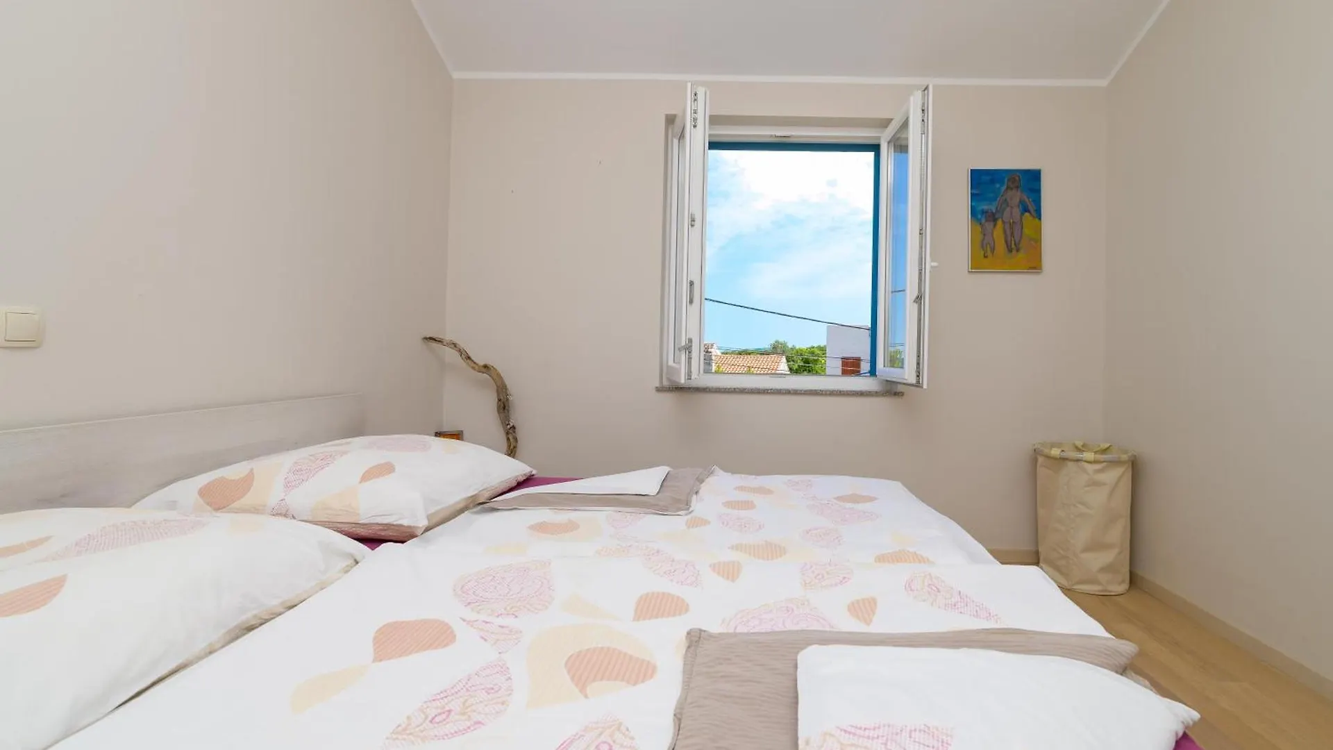 Apartment Luisa Nerezine Croatia